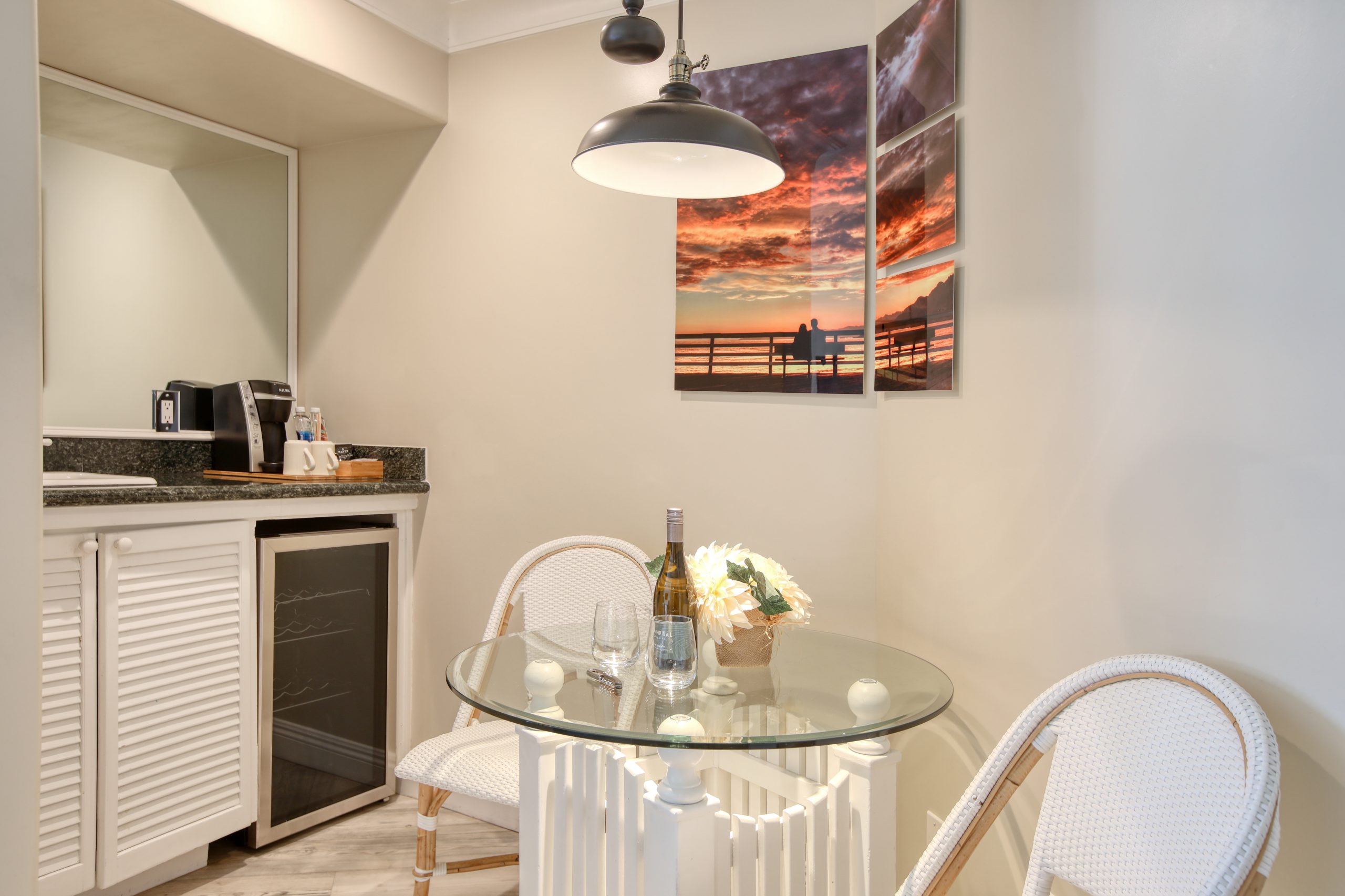 SeaVenture Hotel | Partial Ocean View Room