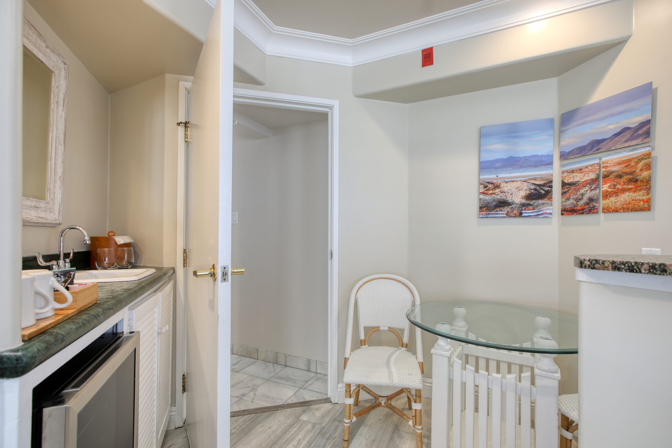 Boardwalk Spa Suite Entry (Room 115)