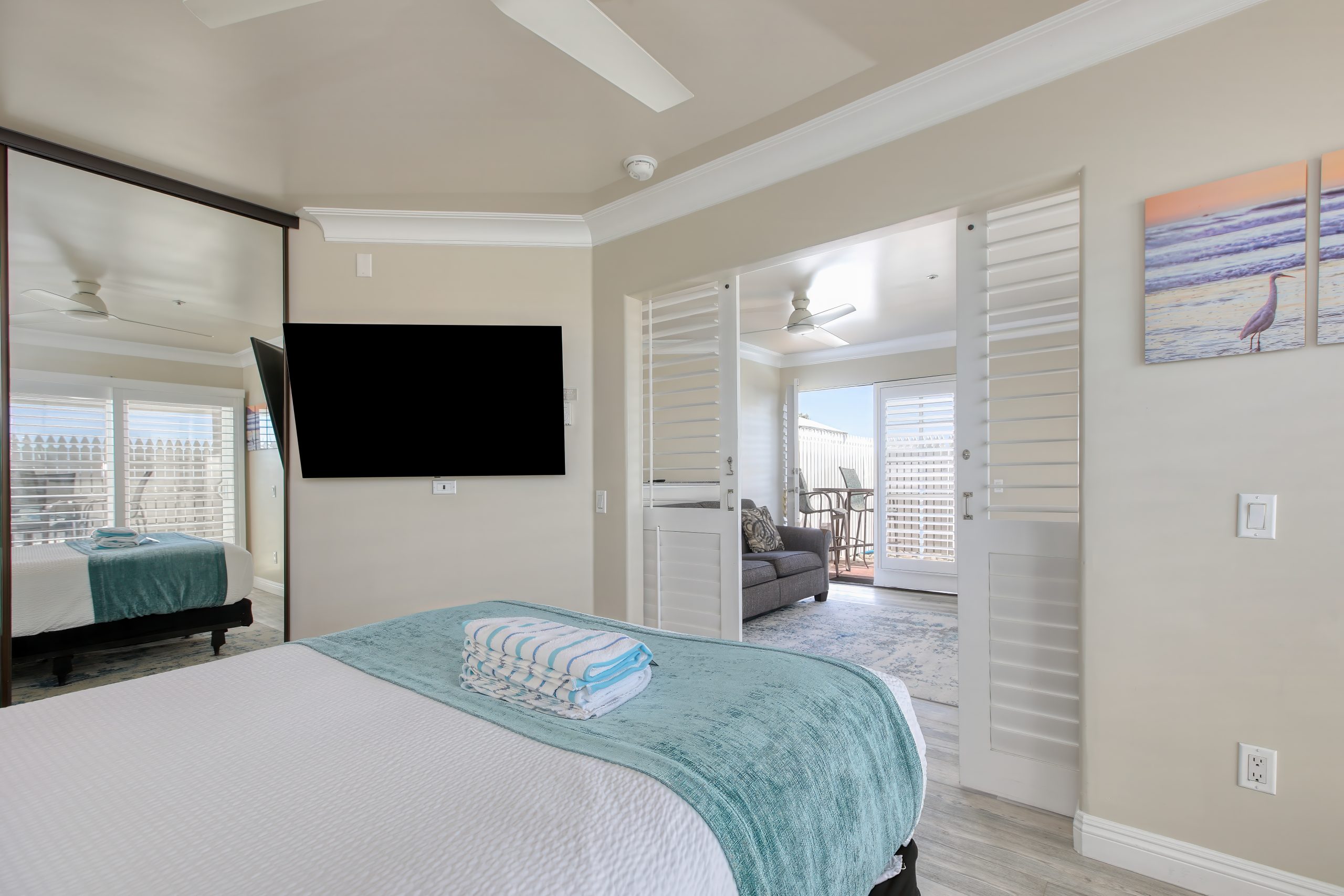 Boardwalk Spa Suite Flatscreen TV (Room 115)